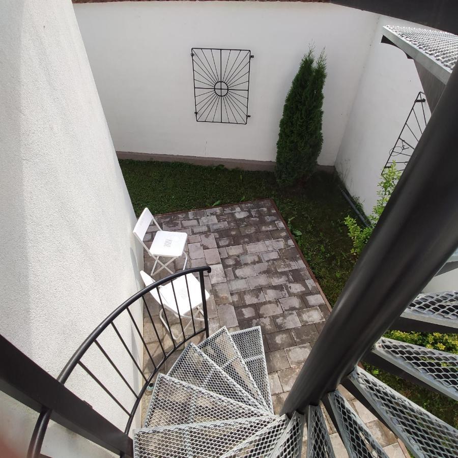 Fabi 2 Apartment Heviz Bagian luar foto