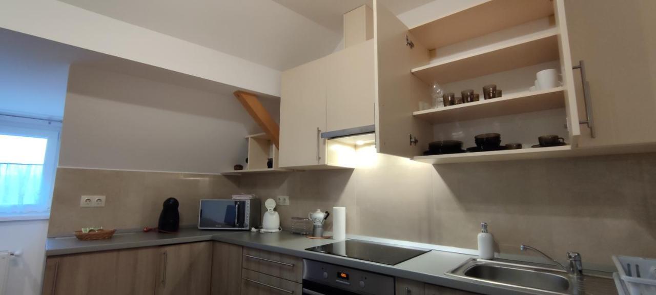 Fabi 2 Apartment Heviz Bagian luar foto